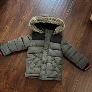 Kids' Green Puffer Jacket with Fur Hood